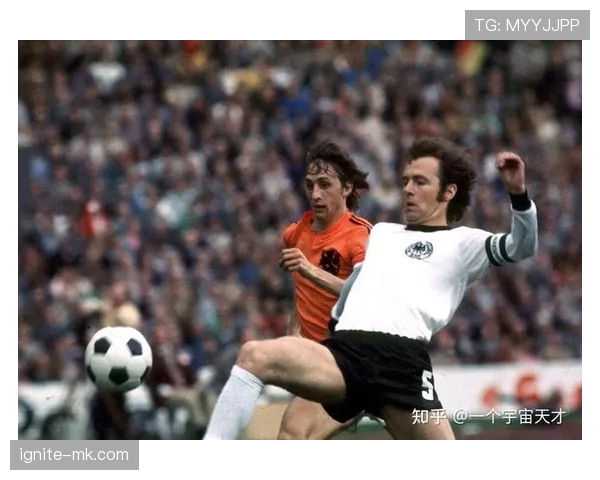 克鲁伊夫经典比赛分析:全攻全守战术的巅峰演绎 克鲁伊夫经典比赛分析:全攻全守战术的巅峰演绎