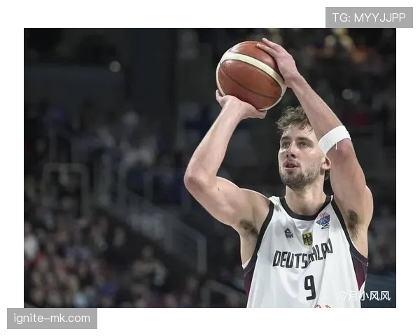 弗朗茨·瓦格纳突破创造空位三分效率提升明显拉开防线