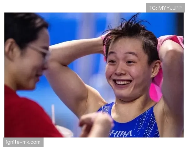 陈艺文，赛场上野兽，商场里刷卡像过节，我都替钱包心疼